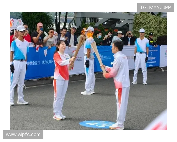 全运盛会激情绽放十五运会纪念邮票在广州隆重首发